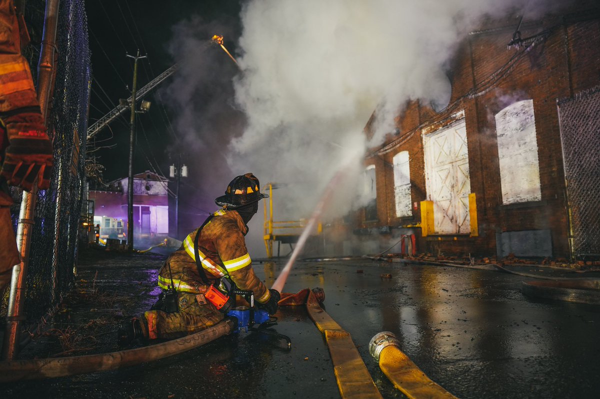 RN⚡️ tweet media