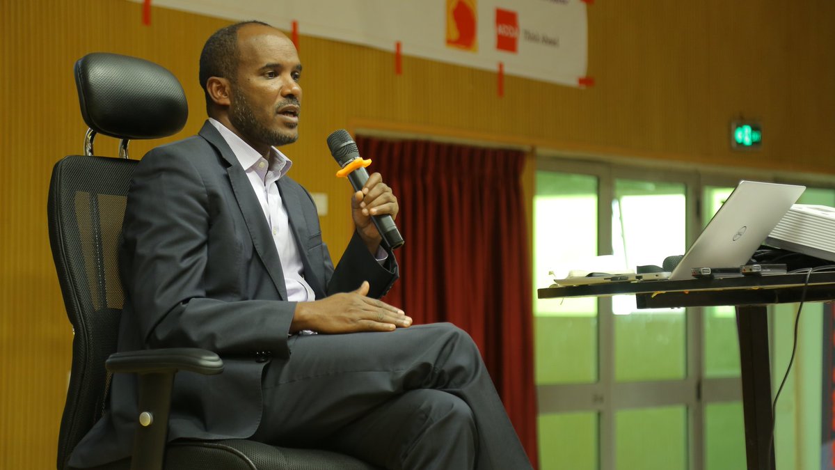 CCAssociations's tweet photo. Melese Minale, Advisor to the Governer of National Bank of Ethiopia, discusses on the macroeconomic component of the emerging Ethiopian capital market. He expresses how stock market formation is considered as central to the home-grown economic reform in Ethiopia. 

#CCAEthiopia https://t.co/m3orf85VHa