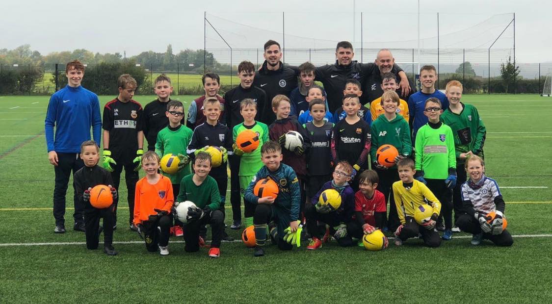 FEBRUARY HALF-TERM CAMP⚽️🧤

Delighted to announce that <a href="/henrynewcombe1/">Henry Newcombe</a> , <a href="/TomHadler1/">Tom Hadler</a> and <a href="/creedon_spencer/">Mr C</a> will be hosting a Goalkeeper camp day this February Half-Term! For more info follow the link⤵️

facebook.com/15784052189312…