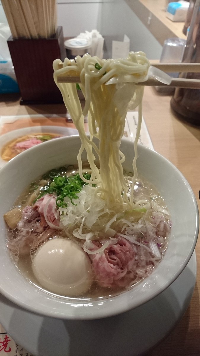 ken4aurum's tweet photo. #みや田 #篠ノ井 #ラーメン #金目鯛 #塩ラーメン #金目鯛塩らぁ麺 #数量限定 #信州 #長野市 #長野県 #美味しい #味玉 #トッピング https://t.co/q14XdQ7ZE8