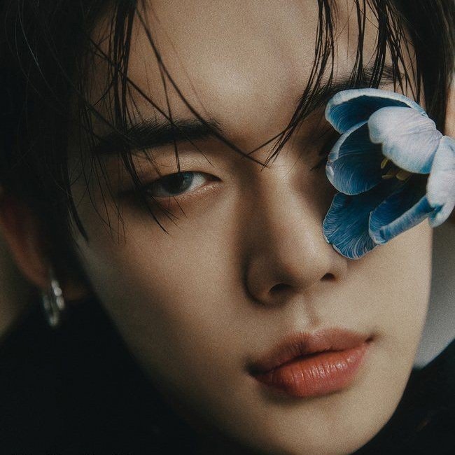 ㅤ 
          — gavin cyloah acena
         not new to rp, restarting. 
         like and rt to be mutuals. 
 
ㅤ