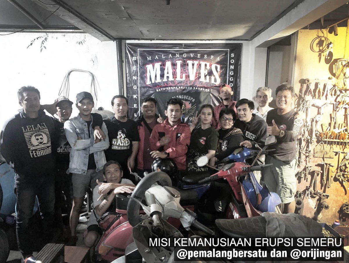 malangvespa's tweet photo. Dalam beberapa hari ini kami kedatangan sejumlah tamu,
Terima kasih sudah mampir kemari.
Semoga silahturahmi ini akan selalu terjalin.
Tak lupa bersyukur kepada Tuhan telah dipertemukan dengan orang-orang hebat.
We Are Scooterist Indonesia
#malangvespa
#malves
#respect https://t.co/5Wdb0klgNQ