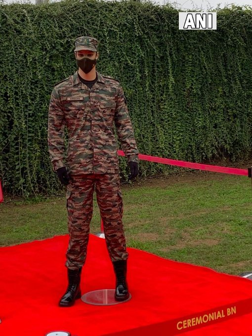 ndtv's tweet photo. The new combat uniform of the Indian #Army was unveiled at the '#ArmyDay' parade, today.

(ANI) https://t.co/zQDgYTon4H
