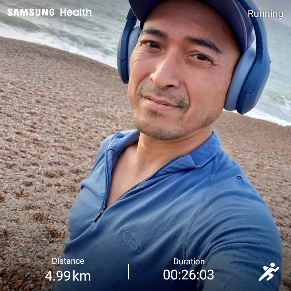 Richard_GP's tweet photo. Lovely morning for @HovePromparkrun today!
Great to catch up, in more ways than one, with @ladyatlunch as I managed a minute faster this week and I have no idea how! 😀
#GPActive #DoctorActive #running #parkrun #5krun https://t.co/Shkvqx4tsE