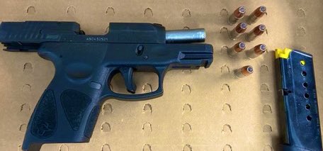 BostonPatrolmen's tweet photo. Another gun off the streets of Boston courtesy of the brave men and women of the BPD. #OneLessGun #SaferBoston #ThanksBPD https://t.co/lo4v8PS1aU