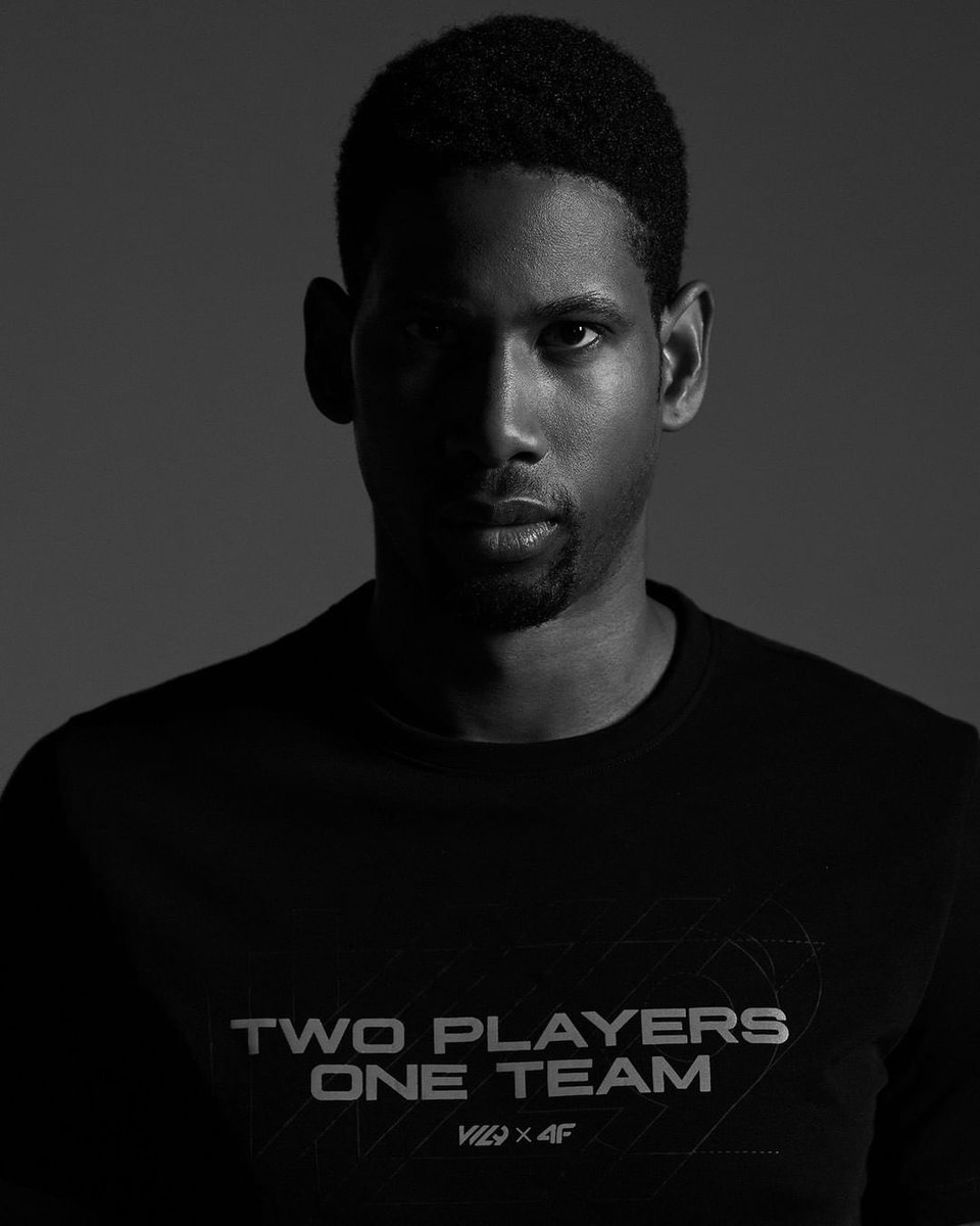 _thefalco's tweet photo. My top 1 for men's is LEON!
He’s currently the best volleyball player in the world, at least for me. Eventhough Poland didn't make it to top 4 during Olympics, Leon's service, spiking reach, power and FD can compensate it and consider him as Top 1.
#FlyHighAaron 🕊 https://t.co/bc4tmzxtEh
