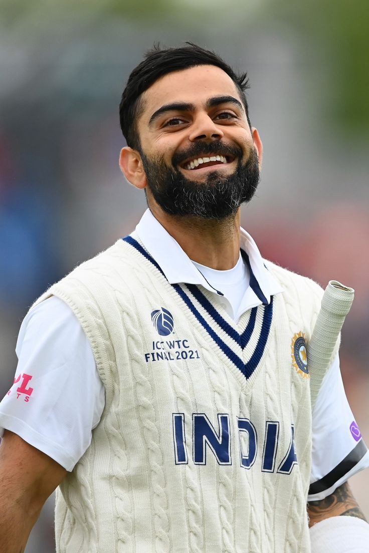 Singhdeepesh16's tweet photo. Greatest indian test captain ever. His legacy should be etched in golden words in Indian TEST CRICKET history..
#ThankyouKingkohli 👑
#GOAT
#ThankYouKingKohli https://t.co/e8hT4jFZ49