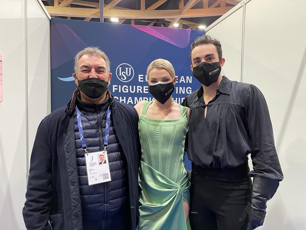 Ambas parejas han mostrado un magnífico patinaje, la pena es que solo una pueda ir a Pekín, enhorabuena Olivia &amp; Adri y Sara &amp; Kirill por vuestro nivel. 

Mi más sincera enhorabuena a <a href="/oliviaxsmart/">Olivia Sophie Smart</a> y <a href="/AdrianDiazBron/">Adrian Diaz Bronchud</a> ¡mucha suerte en los JJOO representando a la <a href="/fedhielo/">RFEDH</a> y España!