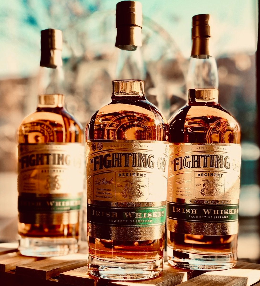 Fight69Whiskey's tweet photo. Like liquid gold…
Aged in Bourbon, Sherry and Port casks, the flavor of #Fighting69th is robust with a smooth finish 👌
Photo: @craftedwinebeerspirits (via IG) https://t.co/AAYbJVYxDI