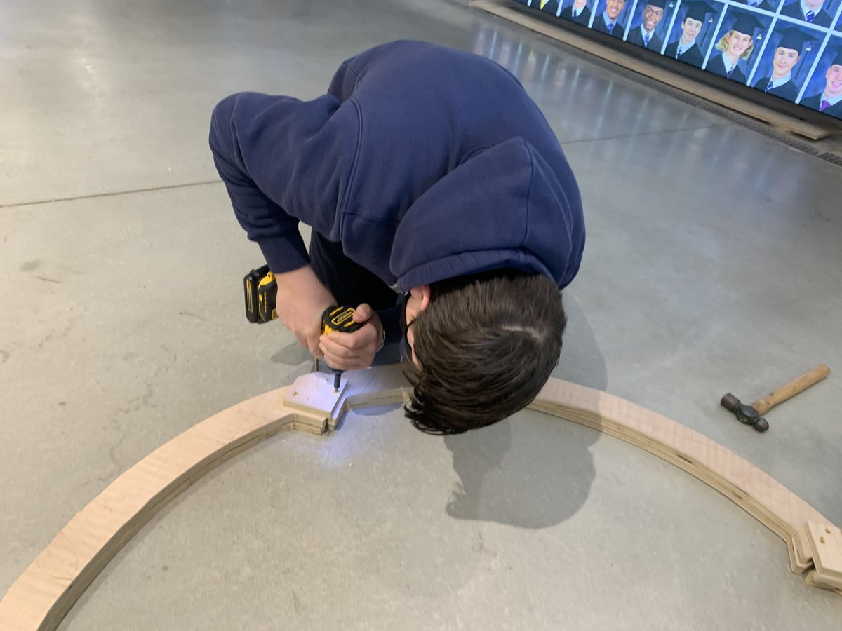 mpEng1168's tweet photo. Making the game pieces for the 2022 competition!! https://t.co/RdESLu8Vep