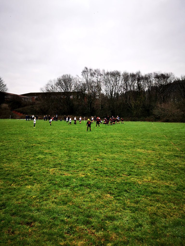 LeeJarvis10's tweet photo. Pontypridd U11's v Swansea U11's

Regardless of how far these players get in rugby or what they go on to achieve they will remember these days for a lifetime ❤️

34 years ago i was playing the same game and Swansea's star player was centre Huw Thomas. https://t.co/GIeZjij6Ve