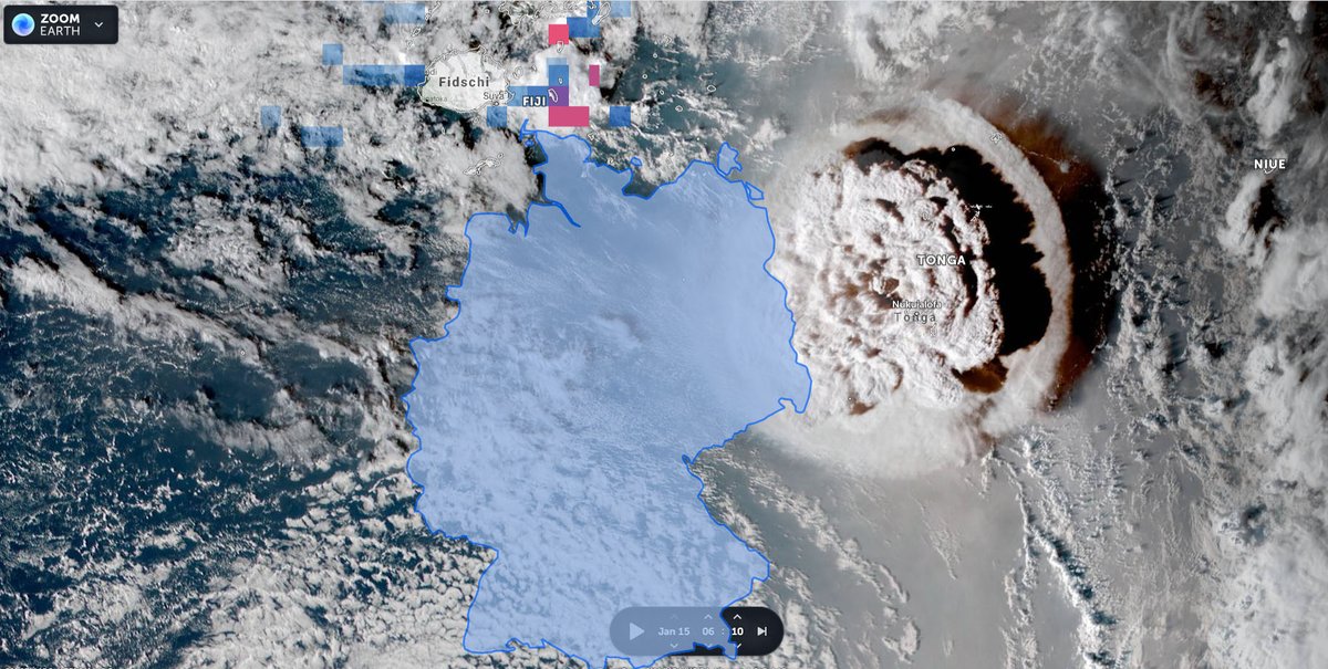 cfritze's tweet photo. Einmal grob die Grenzen von Deutschland als Größenvergleich über ein Satellitenbild gelegt, um das Ausmaß der #Tonga Eruption zu verdeutlichen #thetruesize #zoomearth https://t.co/dqqbc1PPSR
