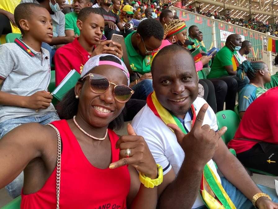 cavs08000's tweet photo. 📍Information📍
Notre joueuse Michèle NGONO MANI est à la CAN 2021 !

Retour avec quelques photos de son aventure ! 😬 Elle a eu la chance de rencontrer Roger MILA !

Vous avez une question ? Des pronostics sur la #CAN ? N’hésitez pas à lui poser ici en commentaire ⤵️ https://t.co/WP9PtiFT2q