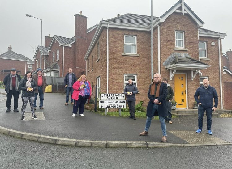 PMcReynoldsMLA's tweet photo. Great morning with @naomi_long MLA, Cllr @Lowrysharon1 and Cllr @MartinGreggBT16 in Millreagh, speaking to residents and listening to their concerns. 

Even the weather didn’t deter us! 🌧 https://t.co/dAULicpQTE
