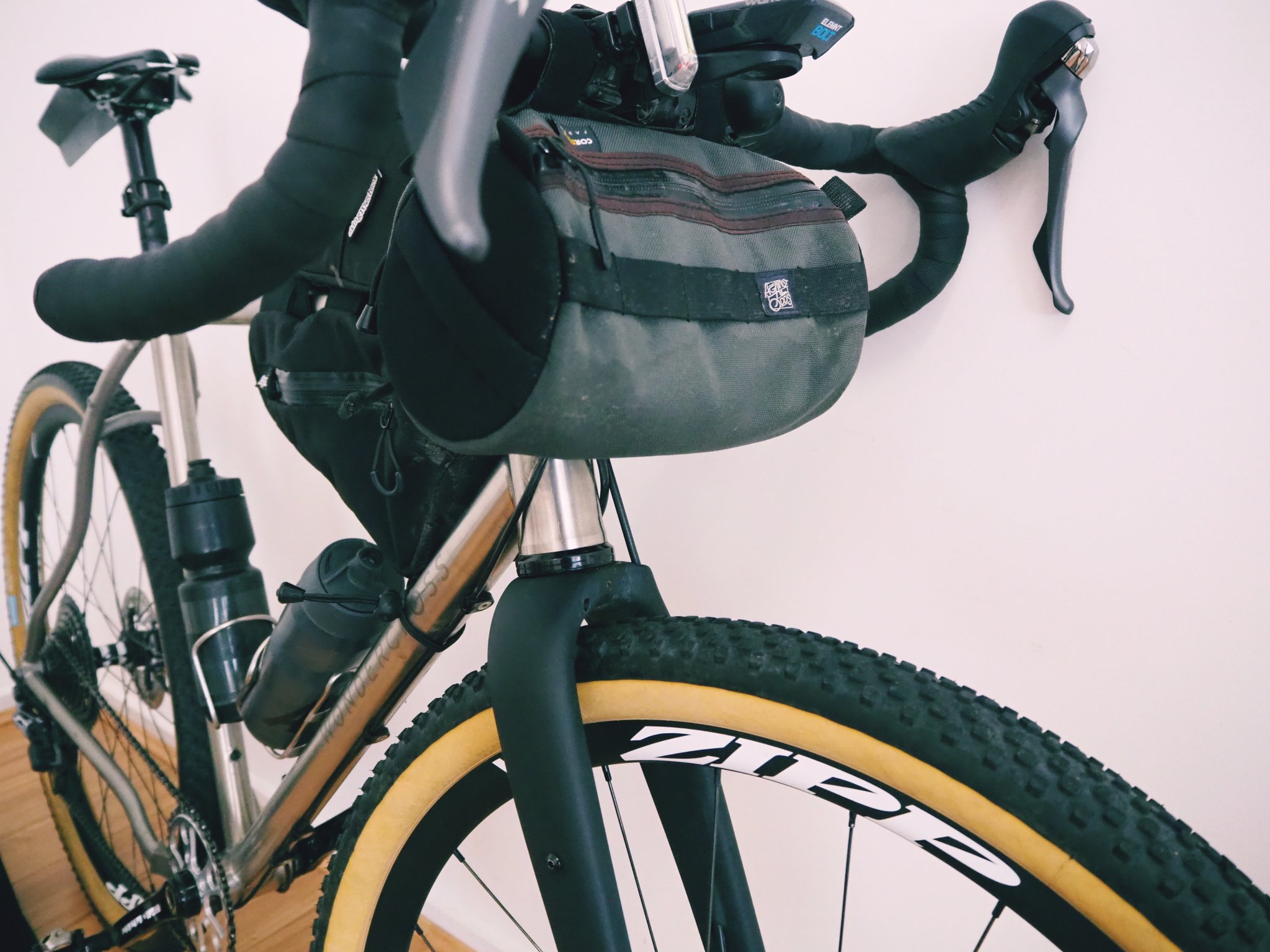 bike fit　biサドル BIKE FIT】 形状調整可能、”Biサドル”【痛くならないサドルをお