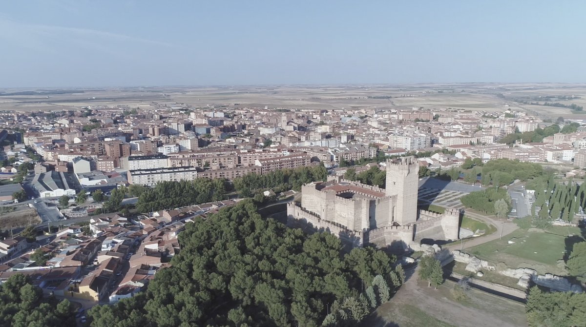 Enclaves - Lugares con Sabor (@enclaves_tv) on Twitter photo El Castillo de la Mota es un ejemplo de una construcción anclada en el tiempo. Disfruta del capítulo especial a través de nuestra serie Enclaves, en Escapa TV a través de <a href="/VodafoneTV_es/">Vodafone TV</a> y otras plataformas y en Sudamérica a través de <a href="/viajartv/">Canal Viajar TV</a>. + Info en: enclaves.es El Castillo de la Mota es un ejemplo de una construcción anclada en el tiempo. Disfruta del capítulo especial a través de nuestra serie Enclaves, en Escapa TV a través de <a href="/VodafoneTV_es/">Vodafone TV</a> y otras plataformas y en Sudamérica a través de <a href="/viajartv/">Canal Viajar TV</a>. + Info en: enclaves.es