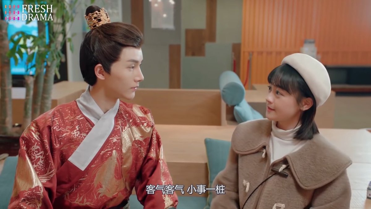 estherbyun13's tweet photo. Aiiiiiiiii, he looks so cute with that plaster on his face 🤭
#EmperororBoss #偶然出现的你 #ChenFangtong #YangZe https://t.co/92vsYrkQP1