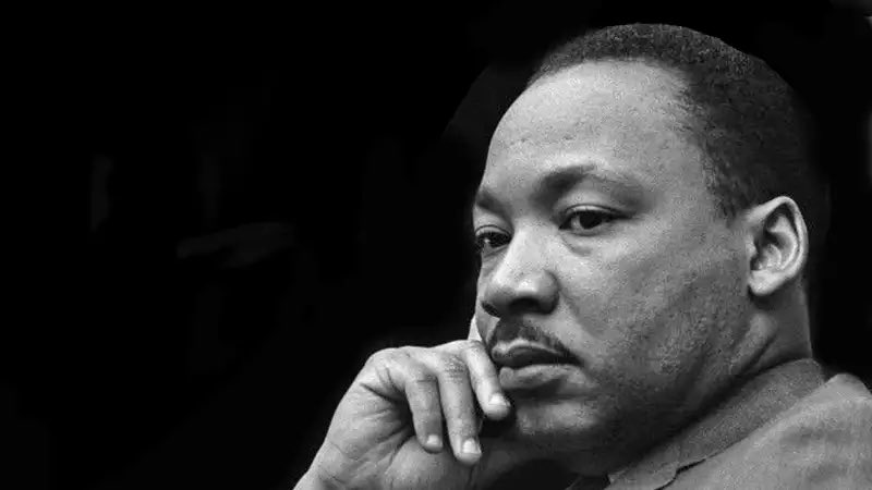 etanthomas36's tweet photo. Never Forget: They didn’t love Dr. King until after they killed him, omitted 3/4ths of what he actually stood for, condensed and contorted his message to be beneficial to them and turned him into the symbol they created  
#MLK #MLKDay #MLKDay2022 #DrMartinLutherKingJr https://t.co/3NYgC4wcpL