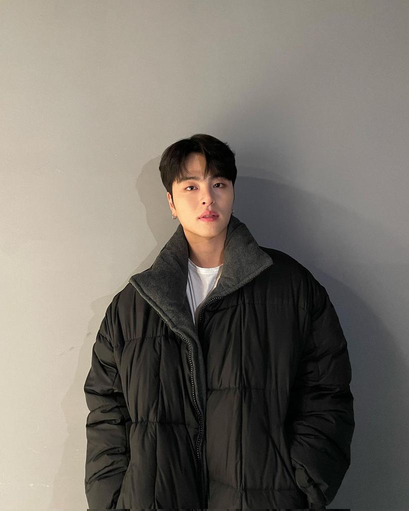 iKON INTERNATIONAL tweet media