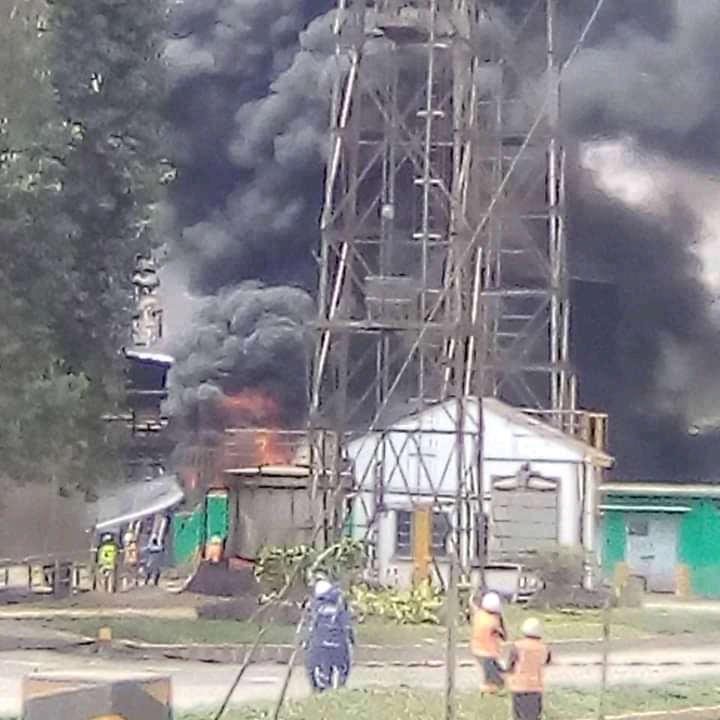 Breaking!!
Fire Guts Hima cement factory in kases district. 
Details soon!!!
#Tagytvnewsupdates. https://t.co/gD5YLxrQ5b