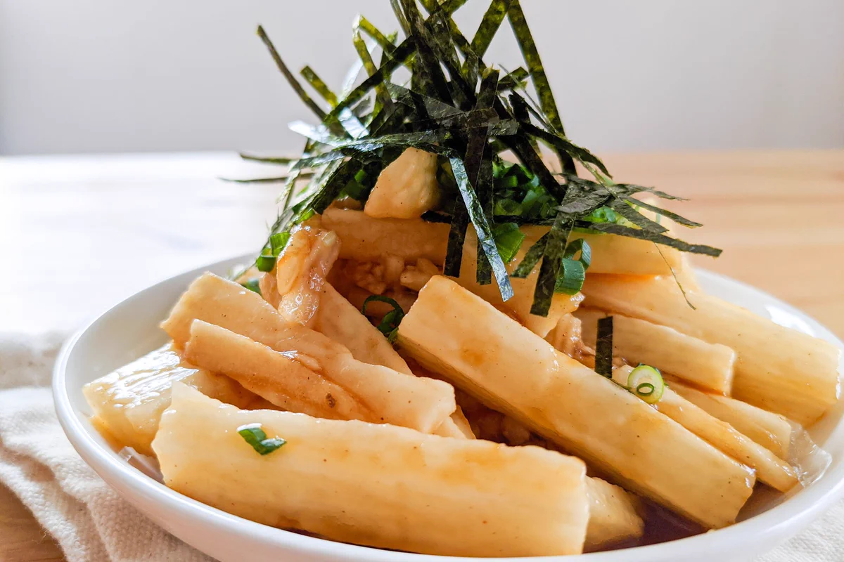 にんにく&お醤油の味付けがよく合いそう！簡単でお手軽な「長芋」レシピ！