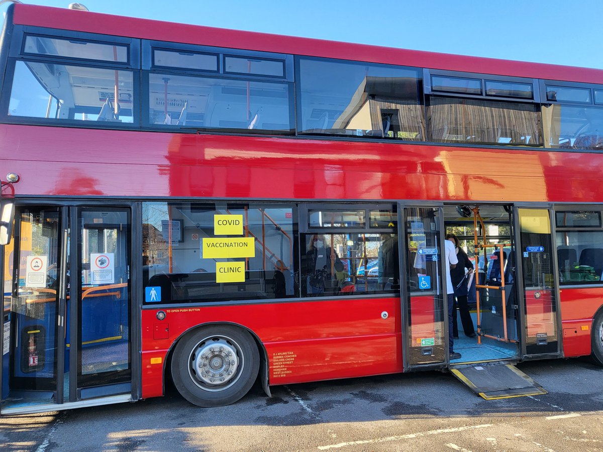 People of #Worthing, if you a still need a first, second or booster dose of a Covid vaccine, head to Lyndhurst Road car park, where the vaccination bus team is providing jabs until 4pm today and 11am-4pm tomorrow. No booking required. Please share.