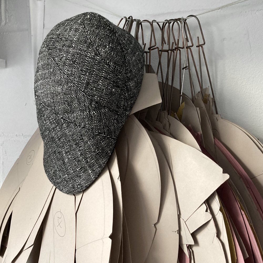 Our #JanuarySale is now on! Sweeten your 2022 with a #handmade #hat at wallet-friendly prices (30 to 70% off):

karenhenriksen.co.uk/mens-sale-hats