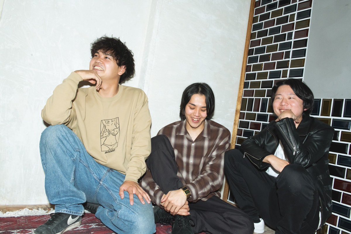 【解禁①！レーベル始動🔥】

RECORDSHOP ZOOのKazooによる「Rockin' Beat! Records(ロッキンビートレコーズ」始動。

LEGAL RUSH  (<a href="/legaraLR/">LEGAL RUSH</a> )
amplest (<a href="/amplest_gifu/">amplest</a>)
所属決定！

photo byそらお( <a href="/sorao0929/">そらおあきら</a> )

これからよろしくお願いします！

拡散お願いします！！