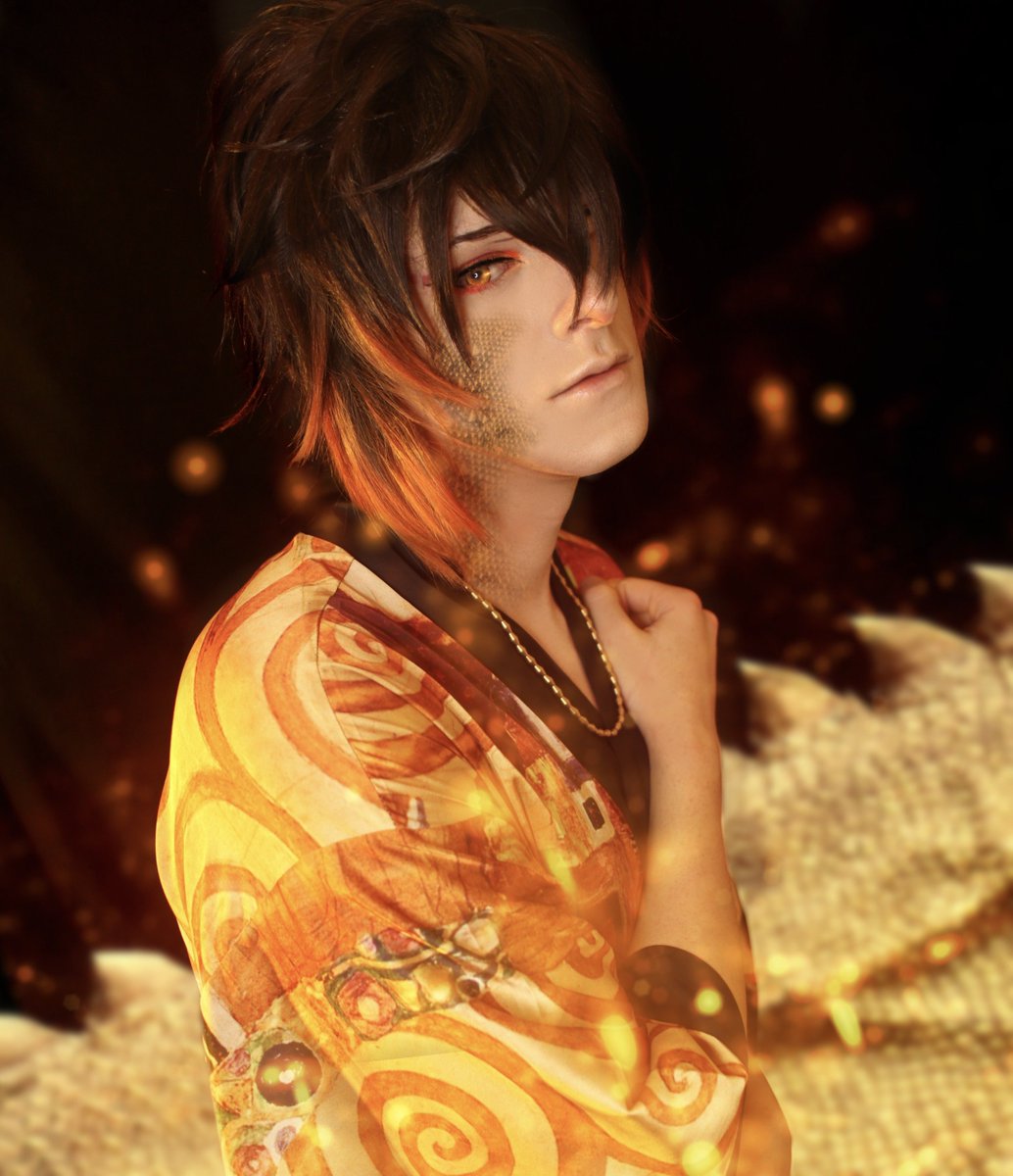 yuunyte's tweet photo. Enjoy some Zhong Li ✨edit by @mero_cos ♥️ https://t.co/p2Z2v1ty4t