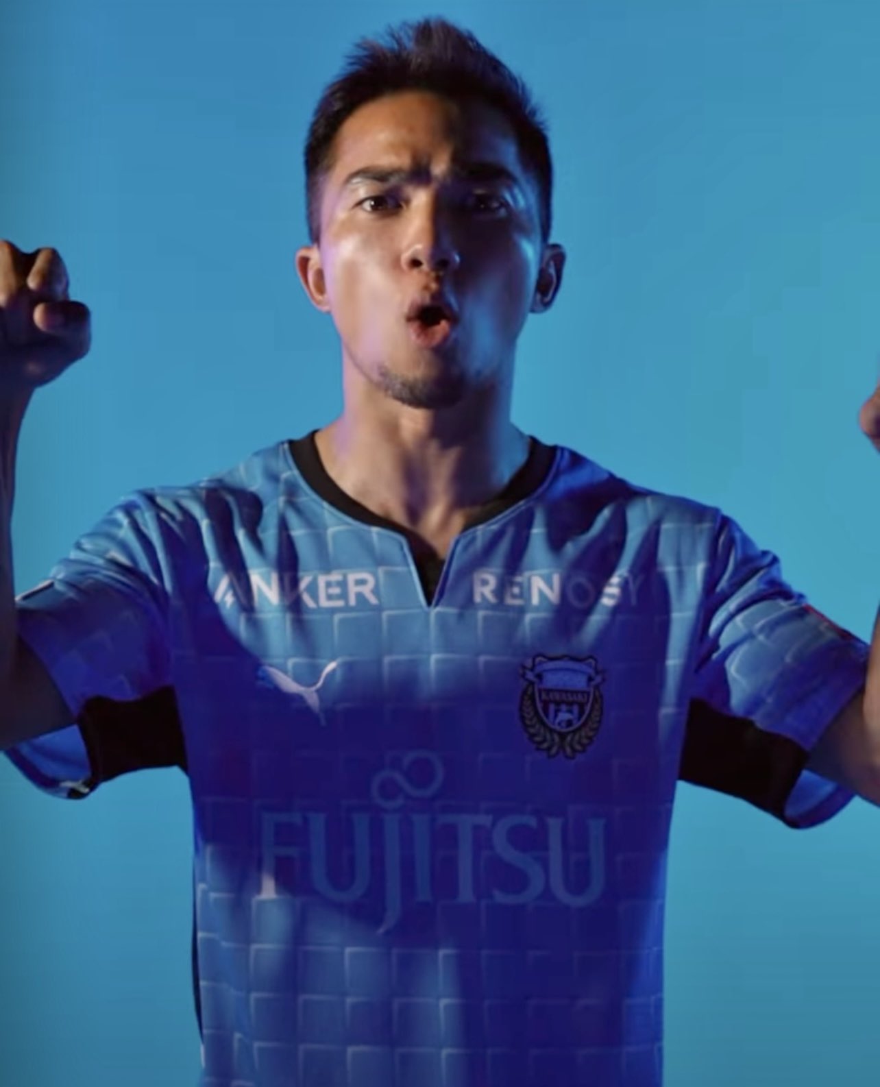 川崎フロンターレユニフォーム18番チャナティップ選手