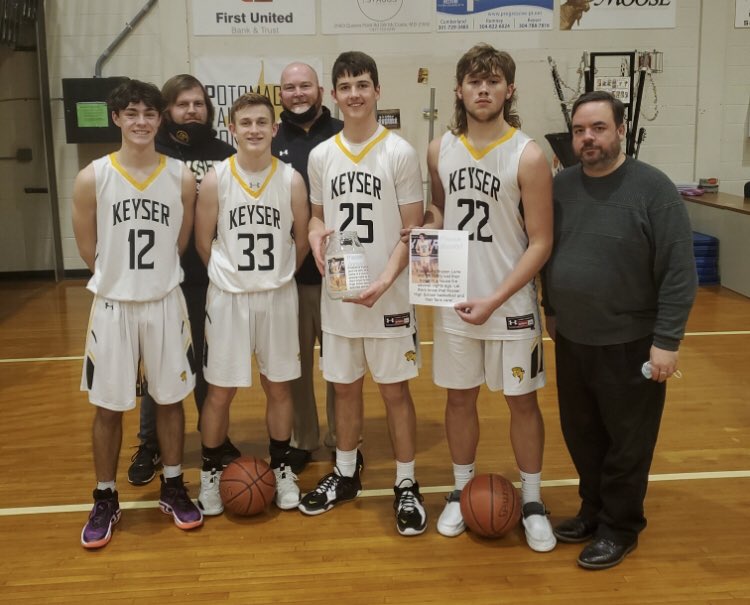 Amazing display of Mineral County sportsmanship tonight. Thanks to an idea from <a href="/johnnyhaines1/">John Haines</a> and his family, tonight at the KHS basketball game, there was $ 1,014.00 collected to be given to the Lane/Lyon family (fire victims) at Frankfort. Great job!!
@KeyserHigh