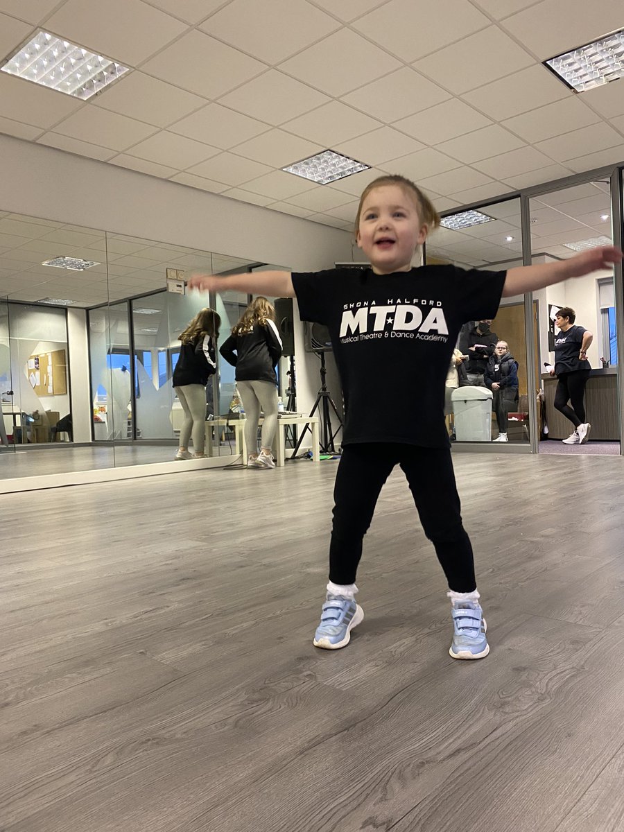 SHONAHALFORDTS's tweet photo. Juniors having lots of fun today #MTDA https://t.co/d8wHBilTU8