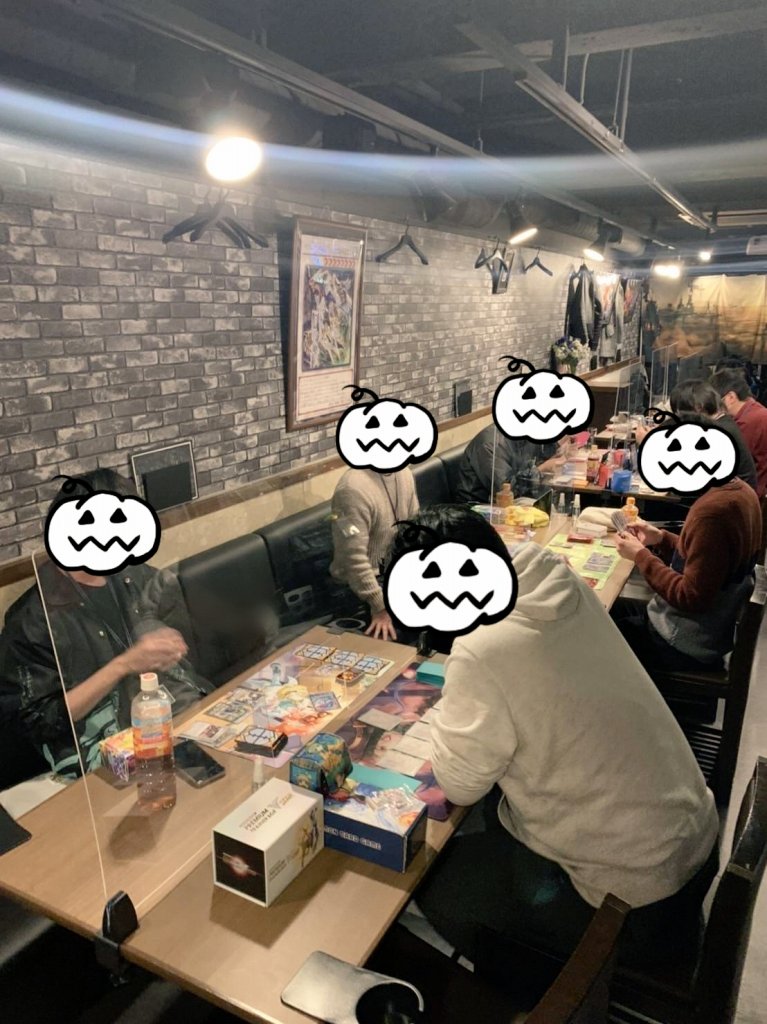 本日のポケカオフ会無事終わりまして…
13人全員が充実した1日と思えることだけを考えて準備しました!
Vマーカーなど大切にしていただけますと嬉しいです!
朝早くから本当にありがとうございました!そしてお疲れ様です(^ω^)対戦ありがとうございました!!!! 