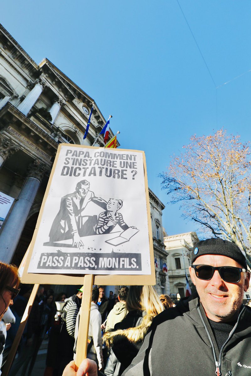 #manifestation15janvier #liberte #Intelligence #PasseVaccinal #Avignon