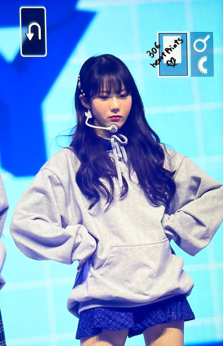 220115 루다 
진짜 많이많이 보고싶었고 무대 위에 서있는 이루다 바라보며 덕분에 잊지 못 할 행복한 하루가 됐어 ♡︎♡︎
#우주소녀 #루다 #WJSN #LUDA