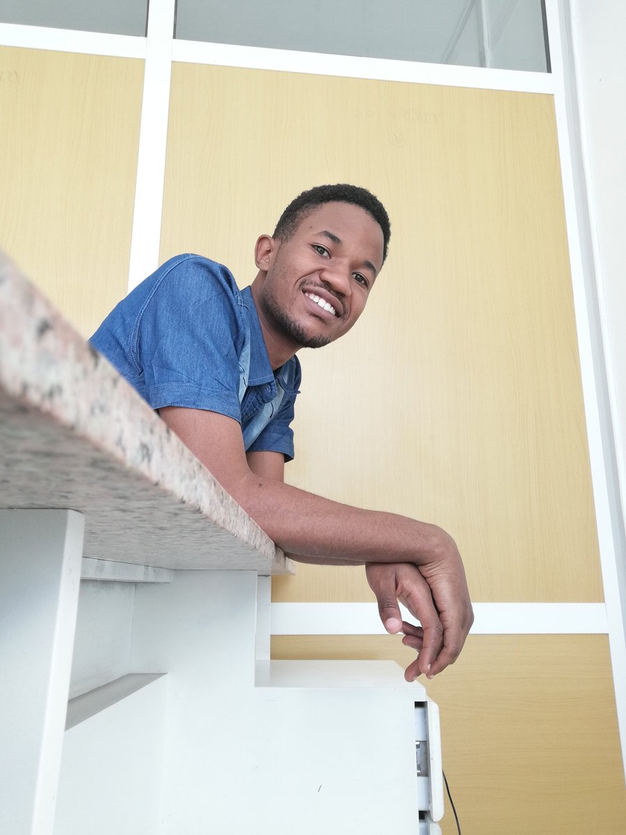 IRomwald's tweet image. Mtu akikupenda mpe muda, akikuchukia mpe muda, akiwa muwongo mpe muda, akikujali mpe muda, akikukimbia mpe muda, mchawi mpe muda, mcha Mungu mpe muda na mnafiki mpe muda. Muda una majibu mengi ya maswali yetu kuliko tunavyodhani.