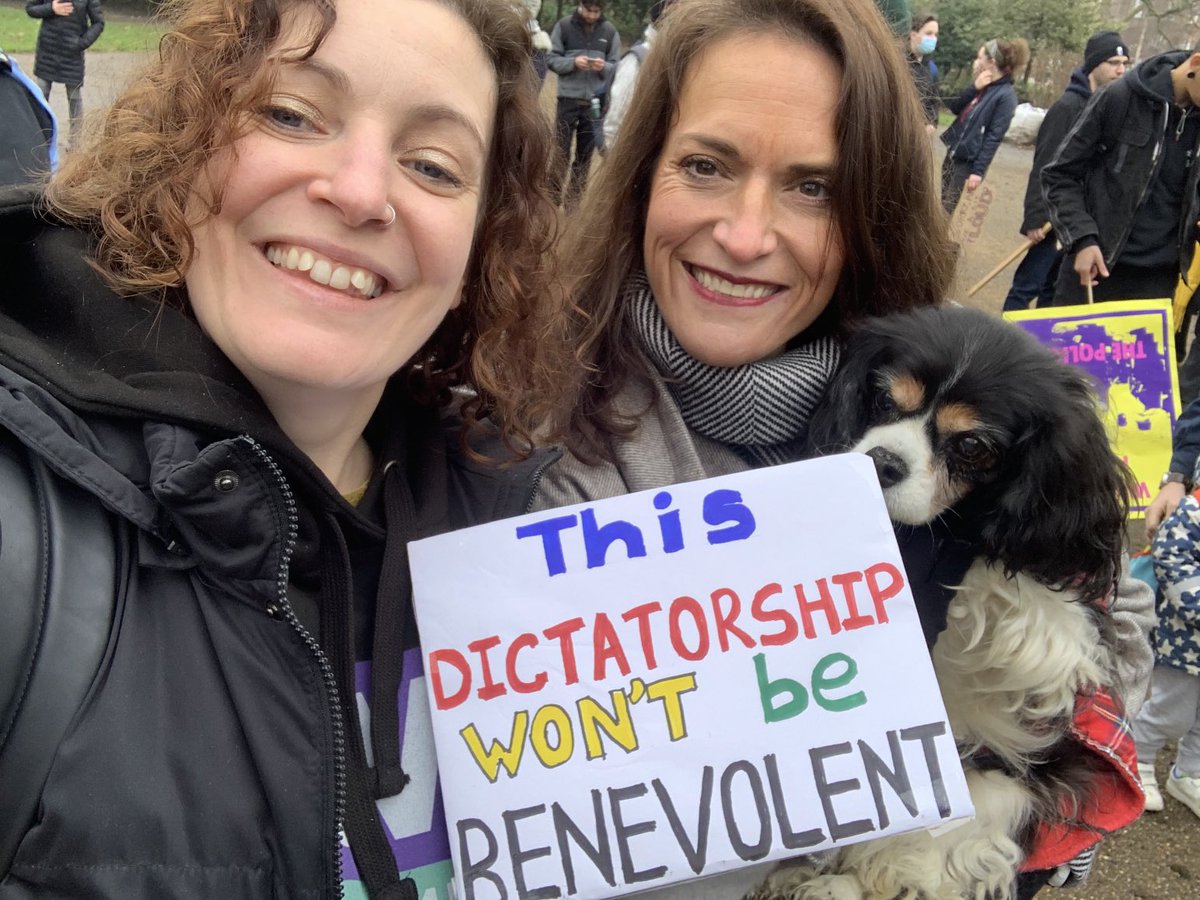AlmostStace's tweet photo. With @jamieklingler repping @wepbasingstoke at #KillTheBill. This is the big one, that stops us protesting VAWG, racism, environment, everything: & OF COURSE THAT’S WHY THEY’RE DOING IT. #PoliceBill https://t.co/LPUn3SLeJa