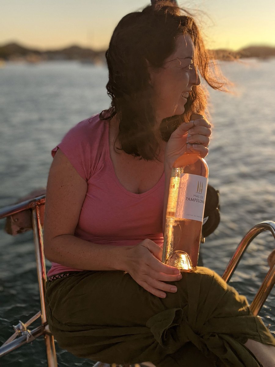 Wining with Mel tweet media