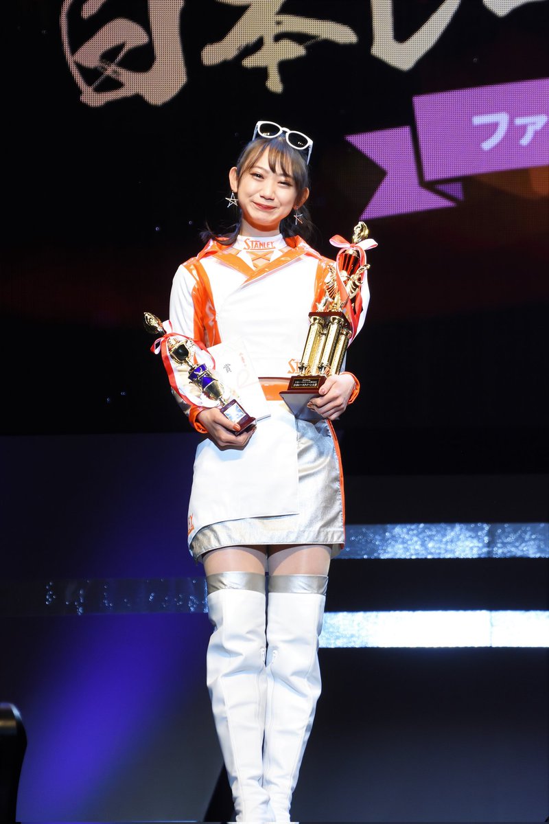 Captain_Rex_24's tweet image. #2021STANLEYレースクイーン
#相沢菜々子 さん
#MediBang
#日本レースクイーン大賞2021 でのレースクイーン大賞&テレビ東京賞の受賞、おめでとうございます🏆️まぎれもなくトップレースクイーンです😊
#TEAMKUNIMITSU #STANLEY #相沢菜人達
