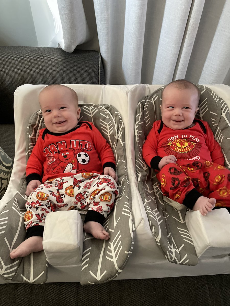 Moycey8's tweet photo. Game Day ready #mypremierleaguemorning #Nbcpremierleague @NBCSportsSoccer https://t.co/elxk7jn4Kv