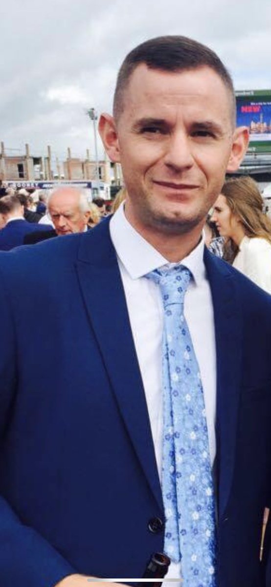 I’m reading all the previews and listening to all the Gaa podcasts of the club Munster final between Austin stacks and St Finbarrs. Michael Shields this Michael Shields that, I can bloody guarntee you one thing he’s a lucky boy he doesn’t ever have to mark this man again ⚪️⚫️