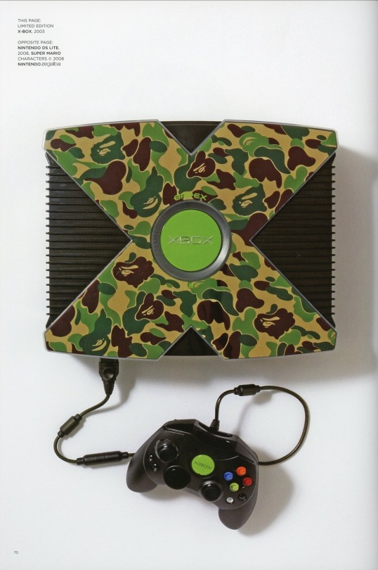 3CC0__'s tweet photo. A Bathing Ape Limited Edition Xbox (2003) https://t.co/1vJ0MBJpWo