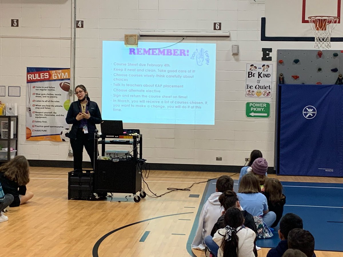 Our Eagles were excited to hear all about 6th grade!  Thank you <a href="/MRJHMavs/">Morton Ranch JH</a> and <a href="/HaskettJH/">Haskett Junior High</a> counselors for visiting Winborn! ❤️❤️