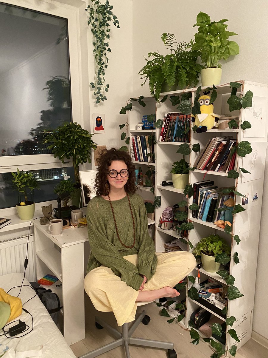 Я СУКА КУПИЛА ЦВЕТЫ ОНИ МНЕ КИСЛОРОД Я ИМ УГЛЕКИСЛЫЙ ГАЗ