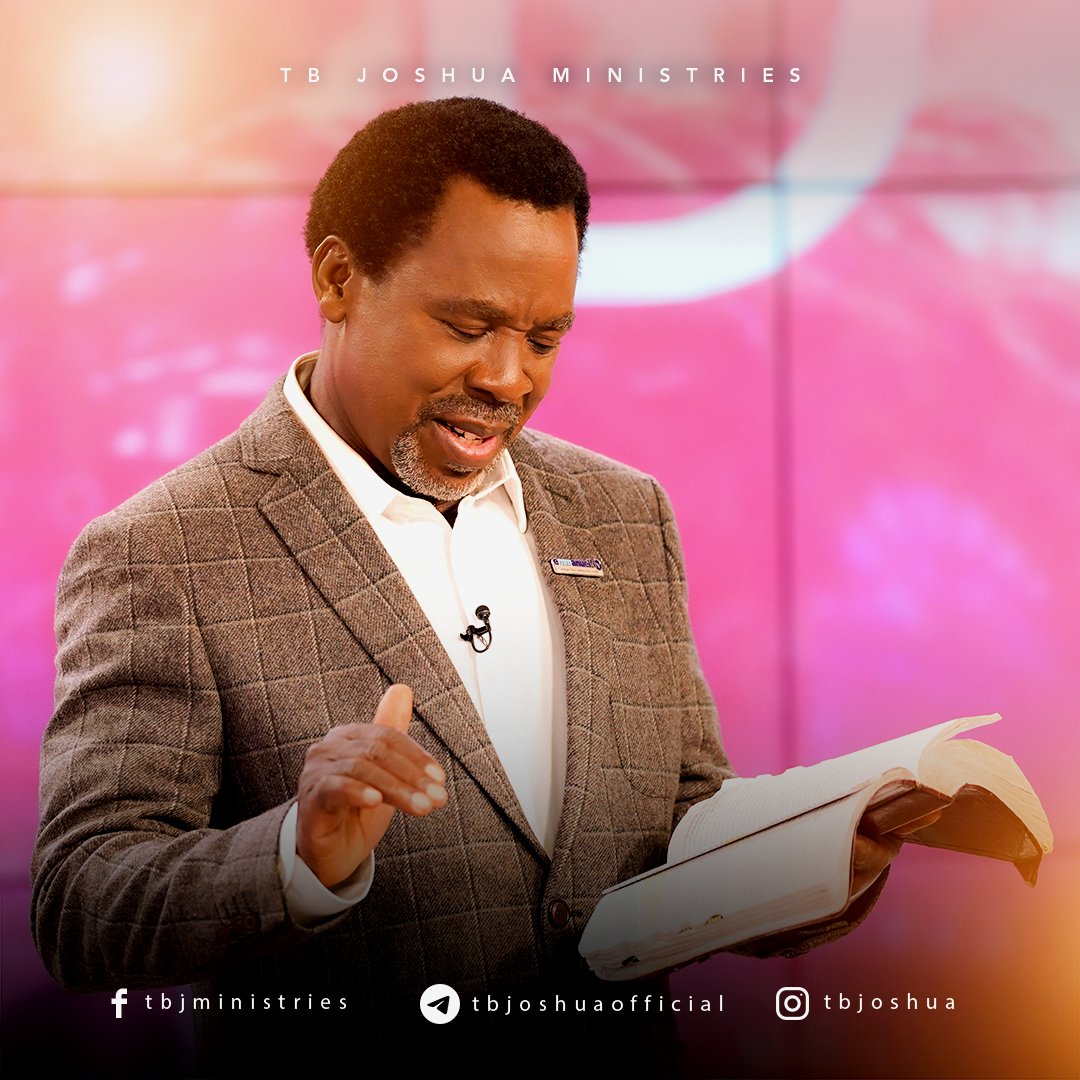 SCOANTBJoshua's tweet photo. "No matter what was going on in Jesus' life, He kept His focus. Whether people were praising Him with palm fronds or whipping Him with cords, His focus remained the same." - Prophet T.B Joshua https://t.co/QV4MXeANNa