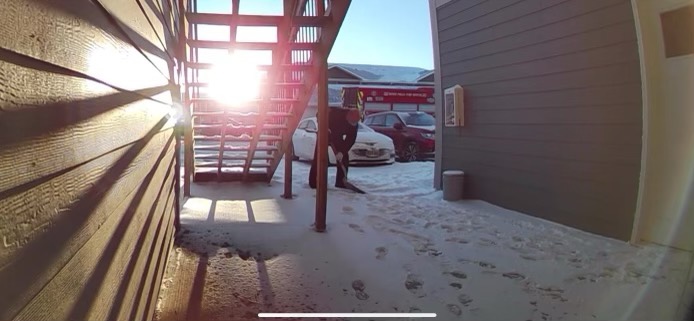 SiouxFallsFire's tweet photo. Going above and beyond. FAO Menage shoveled the way for a customer in need of medical attention.
#WeAreSFFR #1SF https://t.co/2xJYavOclH
