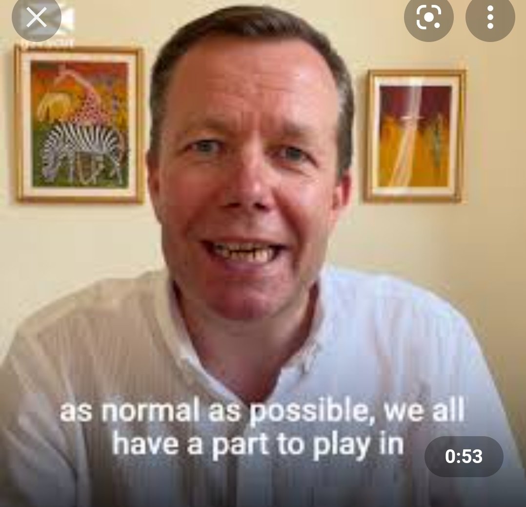 LynneDevlin2's tweet photo. Never trust a dentist @jasonleitch whose own teeth are like a row of condemned houses.. predicting another worse variant ๐คฃ๐คฃ what it called "anothercon" #geezpeace #EnoughIsEnough #itstheflu #itsacold #enoughlies https://t.co/yQuFEvDmoy