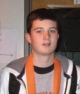 nickpreller's tweet image. The kids in Euphoria couldn’t handle the tshirt under another tshirt trend of late 2000s high school