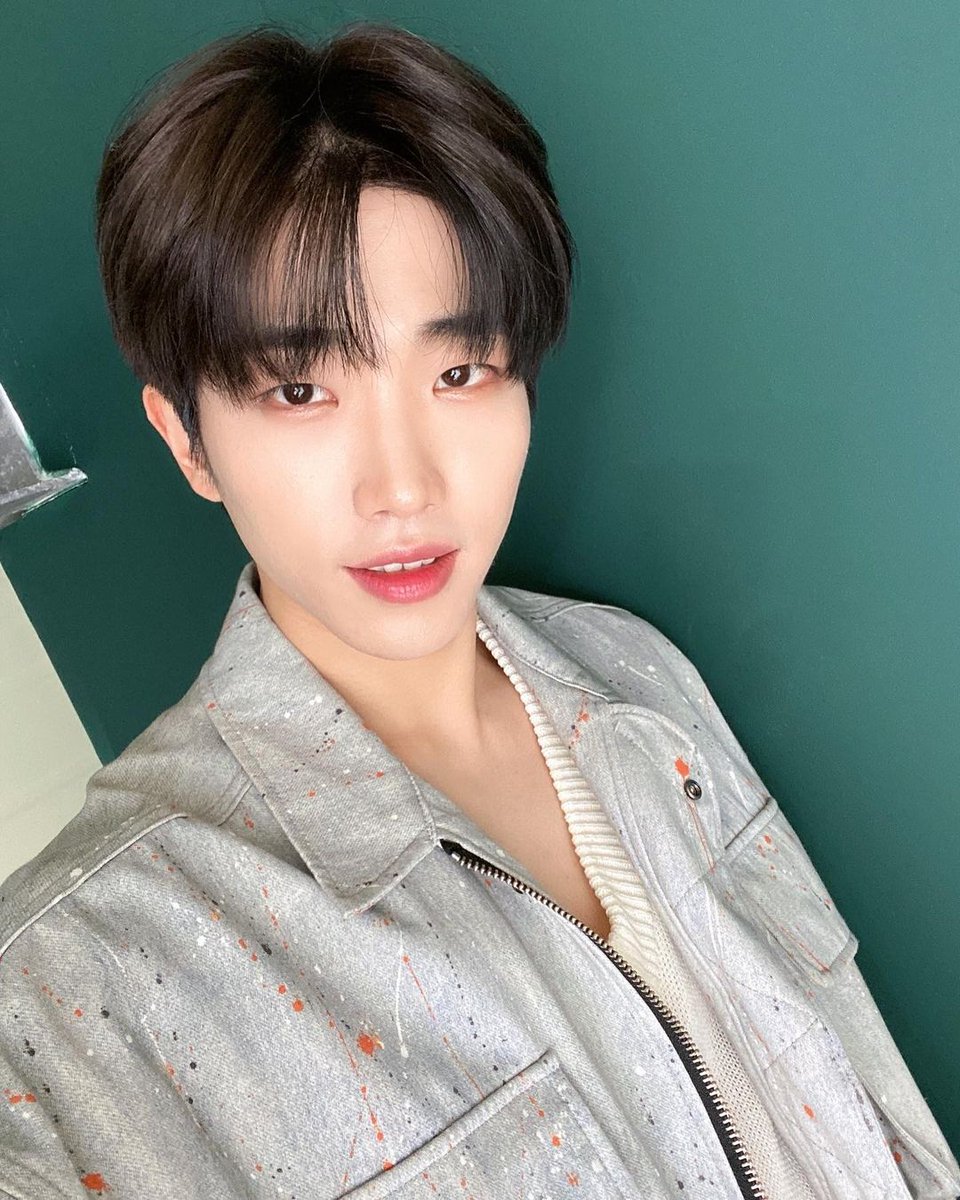 Kingdom_py's tweet image. 彡✰→ Actualización de @KINGDOM_GFent vía instagram. ⋆｡°♡.☀️

∞‹⌇#⃞
#KINGDOM #킹덤 #BlackCrown 

© Kingdom Gfent / Kingdom Paraguay