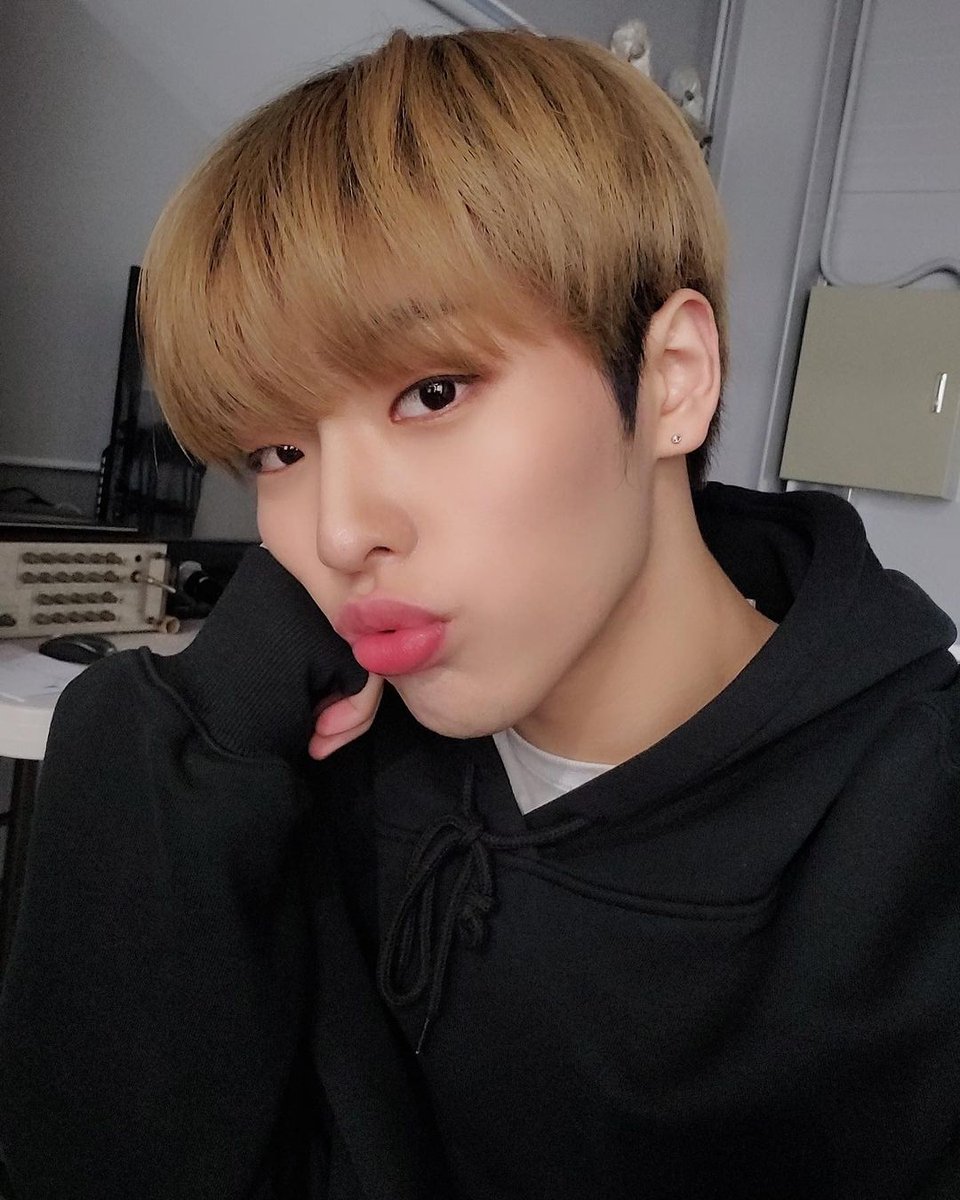 Kingdom_py's tweet image. 彡✰→ Actualización de @KINGDOM_GFent vía instagram. ⋆｡°♡.☀️

∞‹⌇#⃞
#KINGDOM #킹덤 #BlackCrown 

© Kingdom Gfent / Kingdom Paraguay